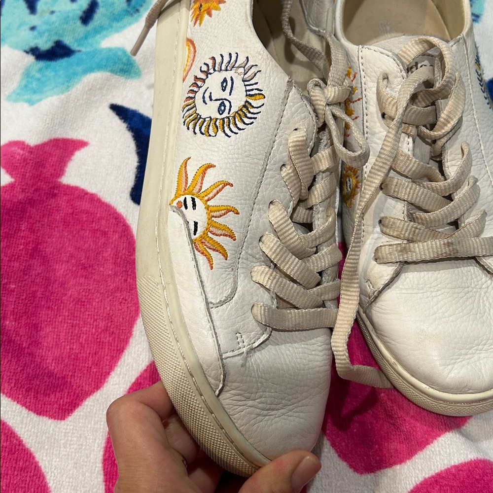 Soludos Sun Embroidered Cream Sneakers - Picture 4 of 4